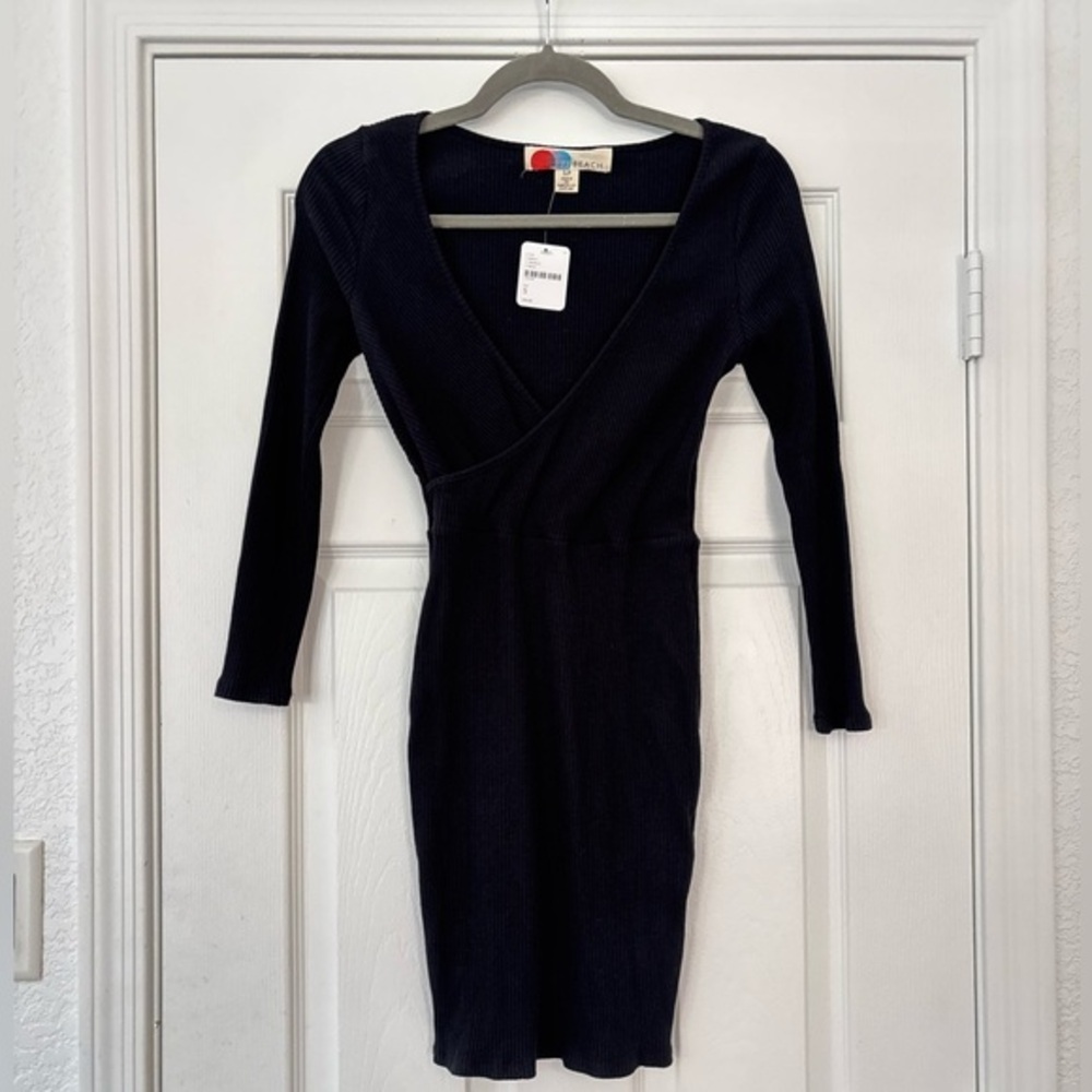Free People Beach NWT V Neck Long Sleeve Ribbed Mini Dress Black Size Small
